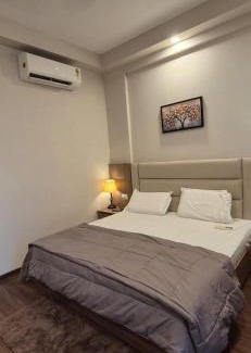 Greater Noida Apartamento | The Modern Haven