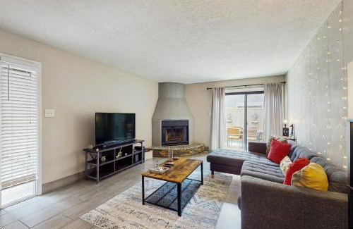 Security Acres Apartamento | The Modern Mirage