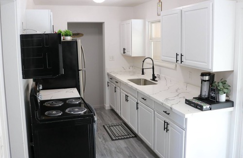 University Place Casa | The Modern Oasis