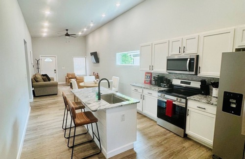 Near Eastside Casa | The Modern Slant - A unique angle on comfort!