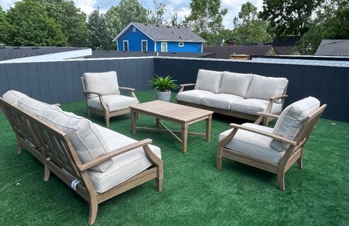 Near Eastside Casa | The Modern Slant - A unique angle on comfort!