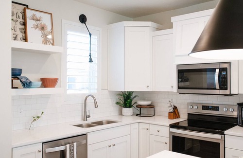 Washington Fields Casa | 🌲The Monroe ⛰️BRAND NEW Townhouse With Majestic Views and EV Charger Hookup