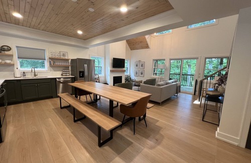 Rockbridge Cabina | The Monroe Hocking Hills