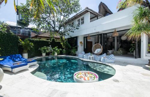 Dyanapura Villa | The Monroe Luxury 3-Bedroom Villa with Private Pool in Central Seminyak 900m to the Beach