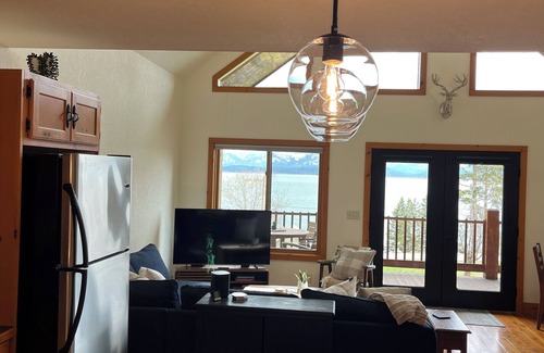 Somers Chalet De Esquí | The Montana Lakeview Chalet: Flathead Lake