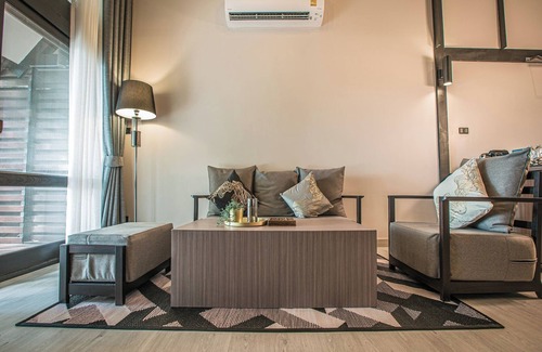 Pratumnak Hill Hotel | The Monttra Pattaya