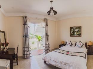 Tra Que Vegetable Village Casa | The Moon River Homestay & Villa
