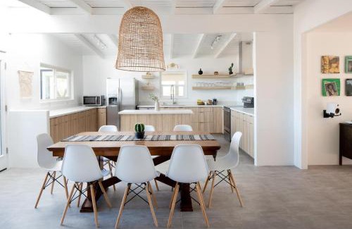 Panorama Heights Casa | The Moondance By The Cohost Company
