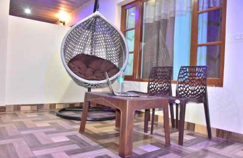 Kumarhatti Hotel | The Moonlight Stay Kasauli