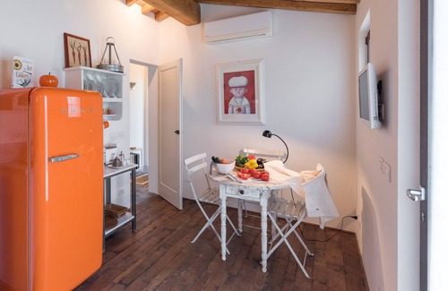 Vaiano Casa | MOONLIT & SUNNY COTTAGE en un olivar cerca de Florencia en Toscana