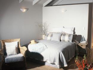 Matiatia Bay Casa | The Moorings Studio Apartments - Be My Guest Waiheke