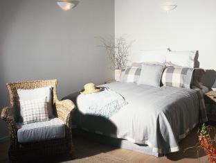 Matiatia Bay Casa | The Moorings Studio Apartments - Be My Guest Waiheke