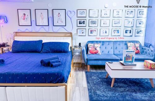 Downtown Memphis Apartamento | The Moose #4 - Elvis Presley King Suite with Free Parking and WIFI