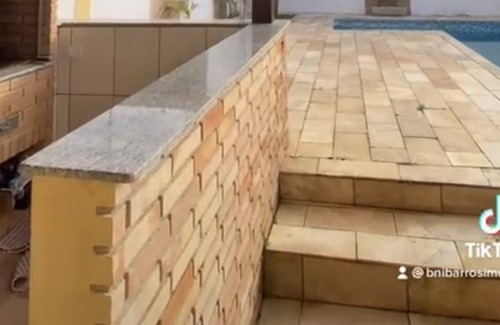 Itanhaem Casa | LA MÁS HERMOSA CASA COSTA SUR, piscina, balcón y AIRE ACONDICIONADO
