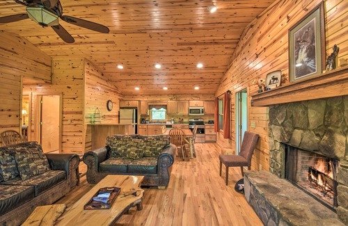 Helen Cabina | ‘The Mountain View’ Sautee Mountain Retreat!
