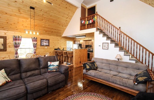 Au Sable Forks Chalet De Esquí | The Mountaineer