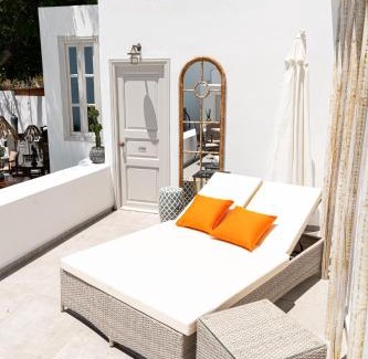 Oia Hotel | The Museum Project Oia