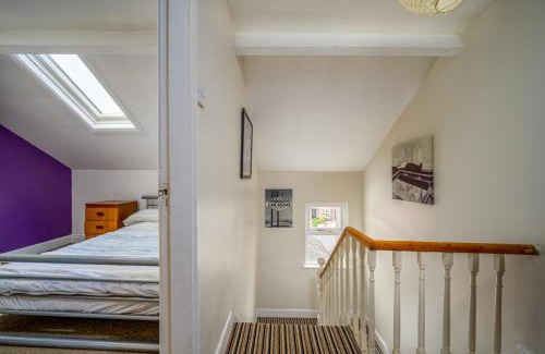 Belfast Casa | The Music and Poetry House