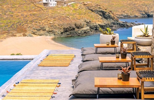 Faros Armenistis Casa | The Mykonist - Mykonos
