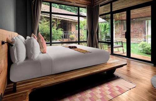 Luang Prabang Complejo | The Namkhan, a Small Luxury Hotel of the World