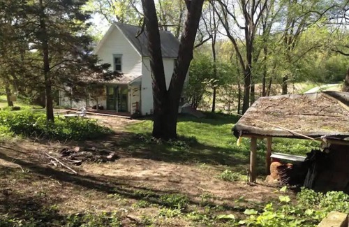Morrisonville Cabaña | The Napping Farm