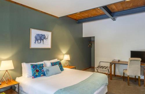 Tamahere Hotel | The Narrows Landing Hotel