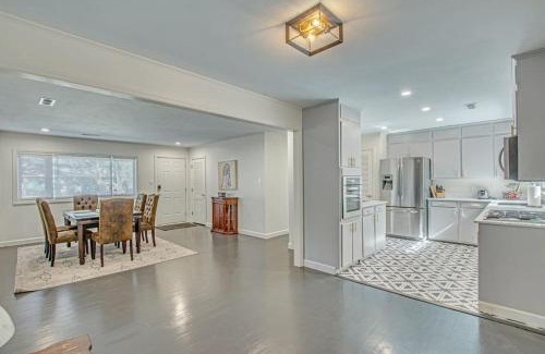 North Charleston Casa | The Nathalie - curated, open, tree covered family