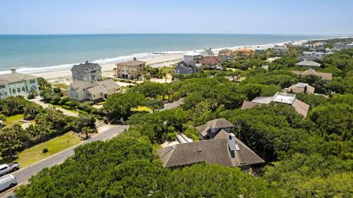 Debordieu Colony Casa | The Nautilus home by Peace Vacations