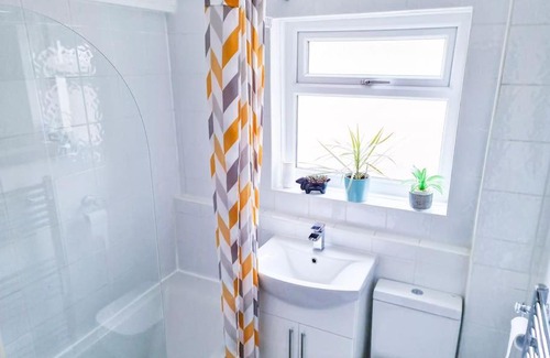 Lewisham Apartamento | The Navarone Blue Orchid Flat