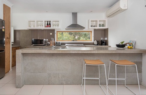 McCrae Casa | The Navigator with heated pool and spa