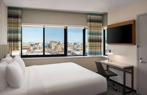 Queens Hotel | The Nedia, BW Signature Collection