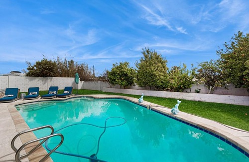 Paradise Valley Ranchos Casa | The Neon Cactus