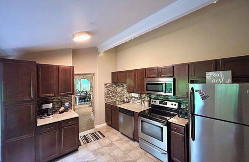 Carroll Valley Casa | The Nest: 4BR Treetop Cabin Near Lake, Slopes & Gettysburg, The Nest