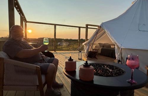 Shreve Otro | The Nest at Hummingbird Hill - Glamp tent