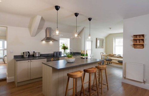 Rhoscolyn Apartamento | The Nest at The White Eagle - A lovely apartment in Rhoscolyn