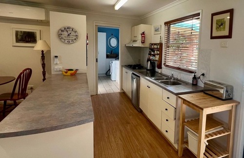 Bermagui Casa | EL NIDO: hogar céntrico y cómodo que admite mascotas - 9 Dromedary Crt