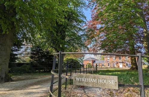 Spalding Apartamento | The Nest - countryside apartment in Spalding with outdoor heated pool