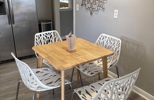 Mahomet Casa | The Nest Downtown Mahomet
