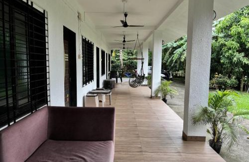 Awas Cabina | The Nest