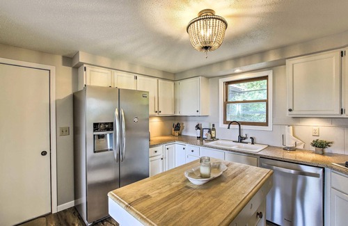 Egg Harbor Casa | The Nest in Egg Harbor-Breathtaking Water Views and Forested Retreat