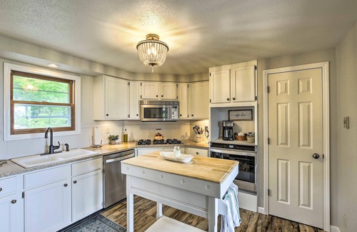 Egg Harbor Casa | The Nest in Egg Harbor-Breathtaking Water Views and Forested Retreat