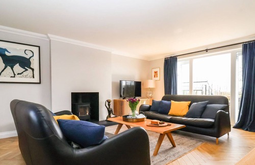 Blythburgh Casa | THE NEST, pet friendly, luxury holiday cottage in Southwold
