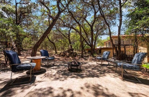 Far North Central Casa | The Nest: Studio Suite