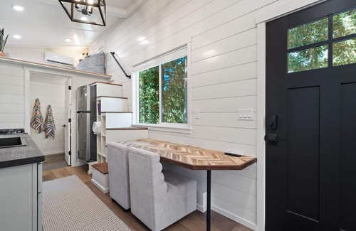 Starcrest Casa | The Nestled Nook - Tiny Home