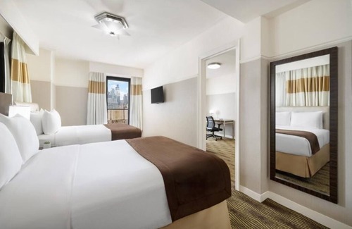 Garment District Hotel | The New Yorker Hotel | 2 Double Beds | Positioned for Tourists Near Attractions