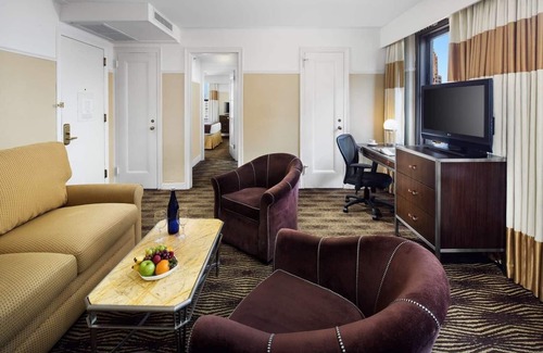Garment District Hotel | The New Yorker Hotel | Queen Terrace Suite | Historic NYC Stay
