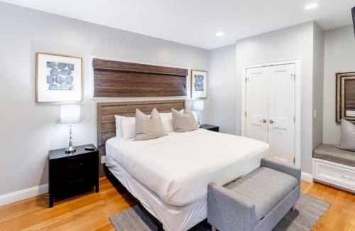 Fifth Ward Casa | The Newport Lofts - 595 Thames Street