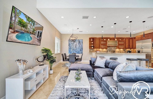 Pompano Beach Casa | The Nia Tower Ultimate Beach House