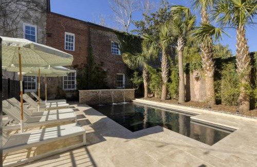Harleston Village Cama Y Desayuno | The Nicholas Veranda King Suite - Walk to King