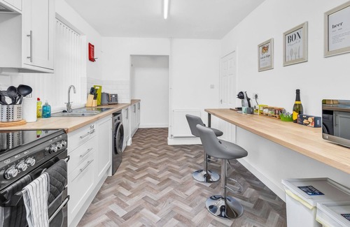 Brampton Casa | The No.7 - 3 bedroom house by Your Lettings